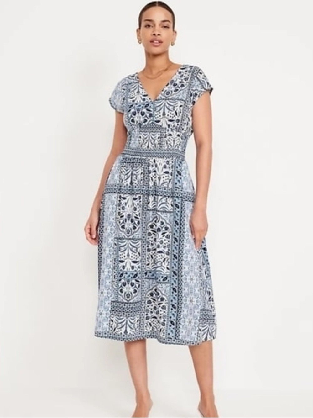 Old Navy Waist defined V-neck midi dress blue paisley XL Tall